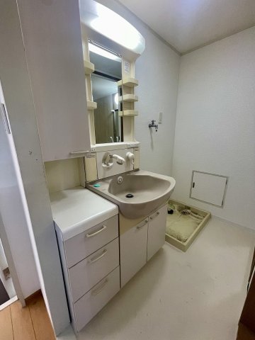 阪急千里線 北千里駅 徒歩10分 11階建 築49年の内装写真