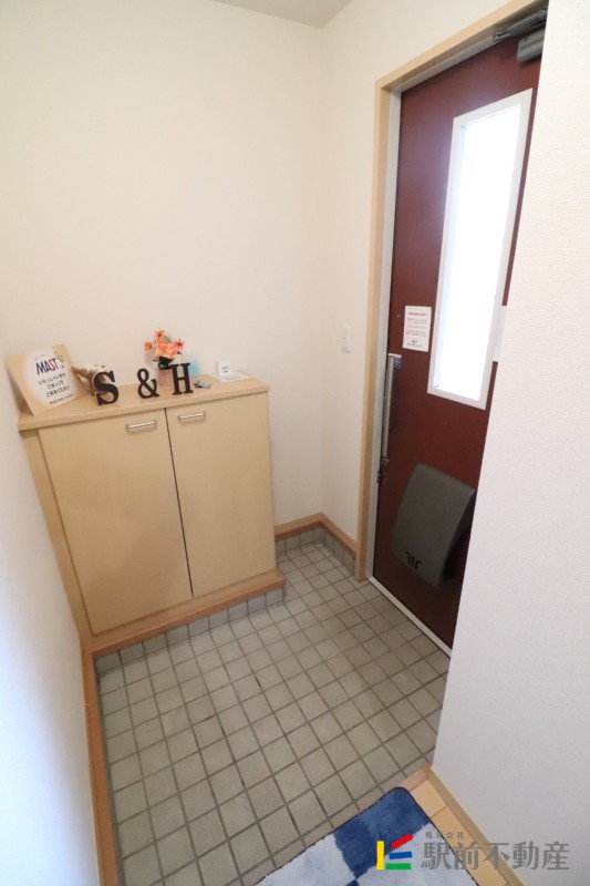 玄関　靴箱付きの玄関♪