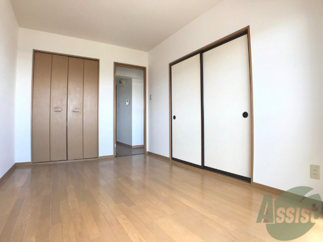 居室・リビング　お部屋は日当たりも良く生活するのが楽しみですね。