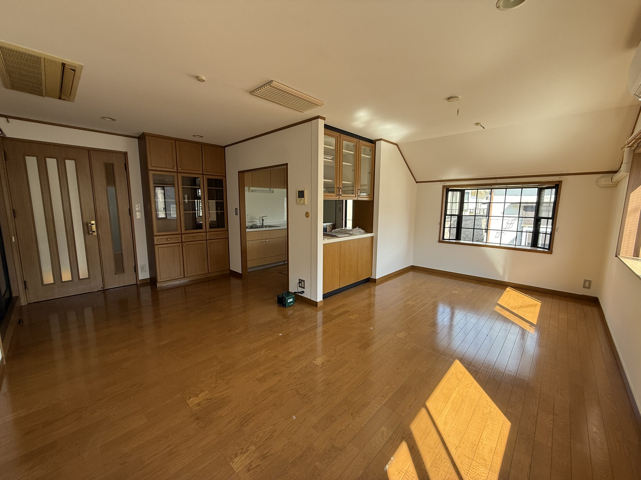 横浜市神奈川区羽沢南3丁目貸家の居間写真