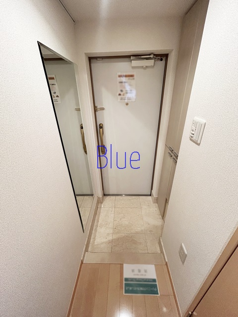 玄関　同じ仕様