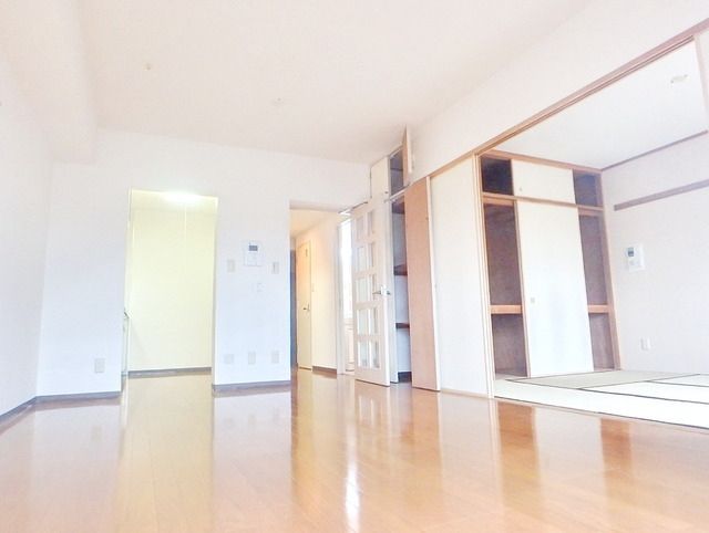その他部屋・スペース　★広々12帖のリビング★