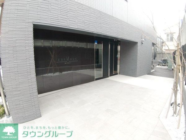 エントランス　エントランス