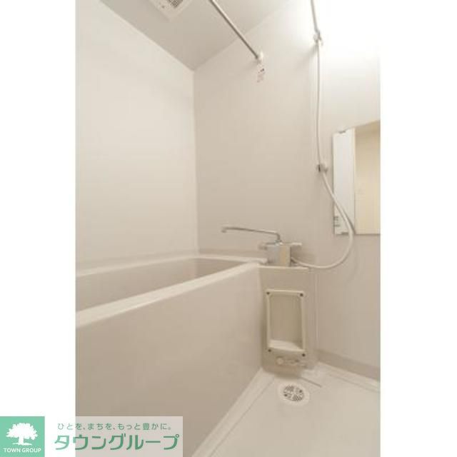 バス・シャワールーム　※写真は同タイプ住戸です。