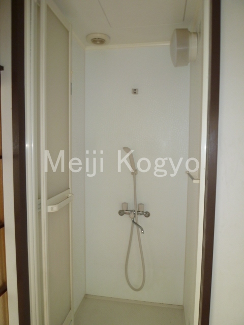 バス・シャワールーム　シャワールーム