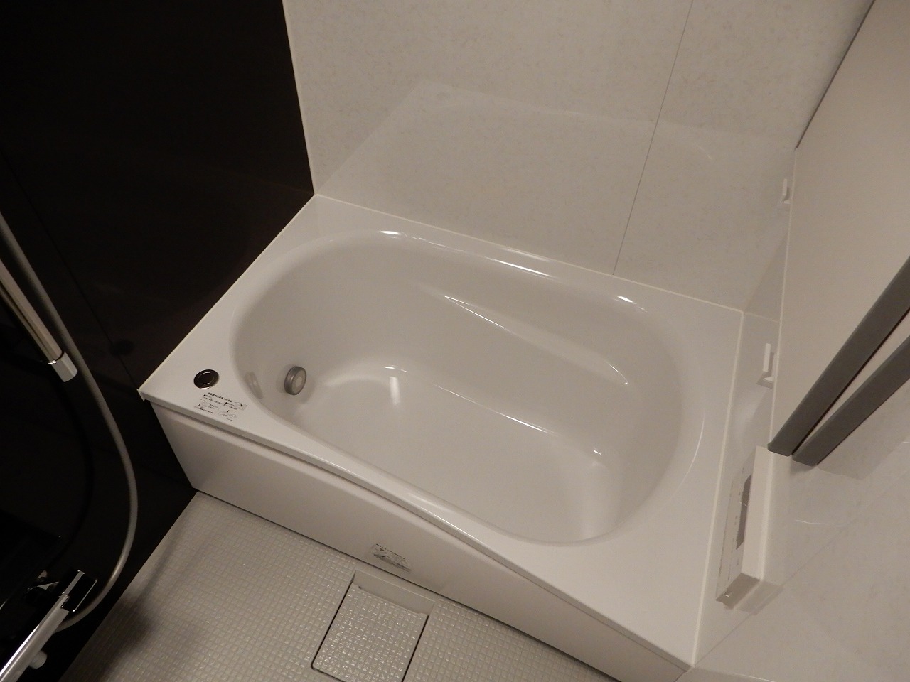 バス・シャワールーム　追い焚き＋浴室乾燥機能付き