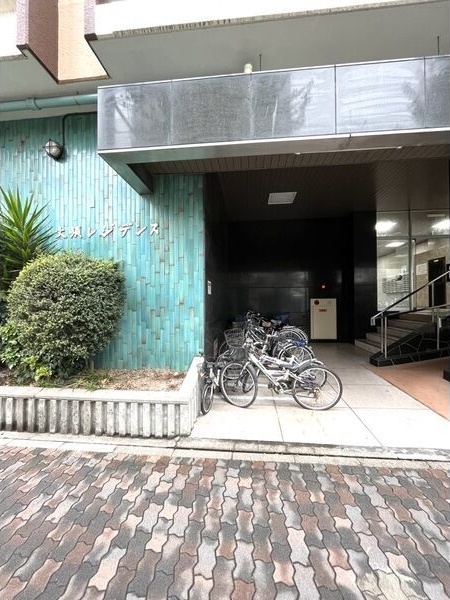 地下鉄名城線 上前津駅 徒歩6分 8階建 築50年の外観写真