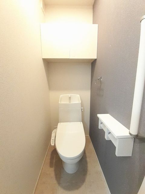 【橋本市隅田町上兵庫のアパートのトイレ】