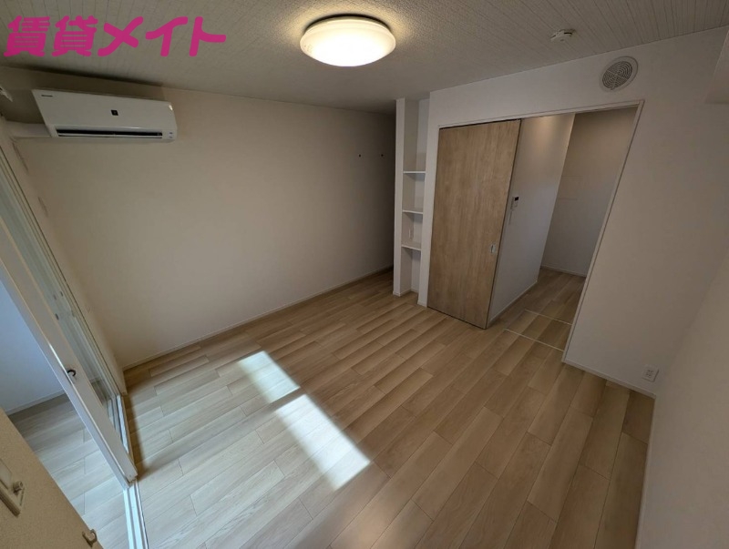 居室・リビング　同型タイプの画像