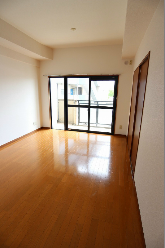 その他部屋・スペース　日当たりの良いベッドルーム