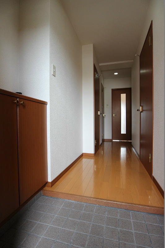 玄関　シューズボックス付