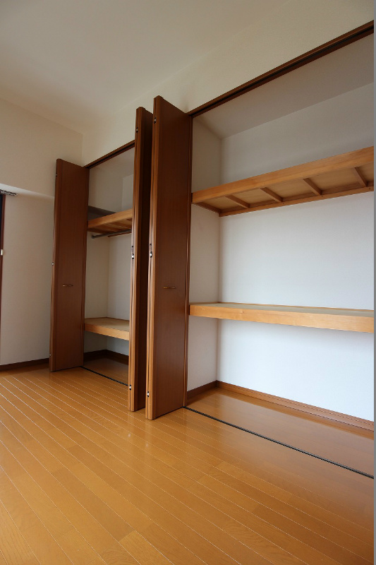 収納　豊富な収納スペース