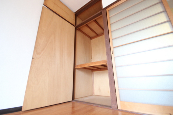 収納　※別部屋の写真です