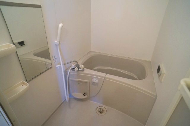 バス・シャワールーム　追焚機能付き