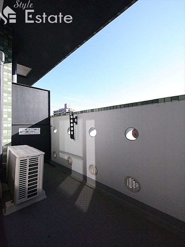 バルコニー　バルコニー