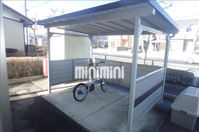 駐車場　駐輪場