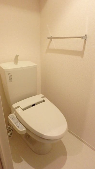 ロイヤルビューのトイレ写真