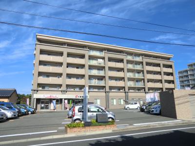 建物外観　古賀市でお部屋を探される際は、トーマスリビング古賀店へお気軽