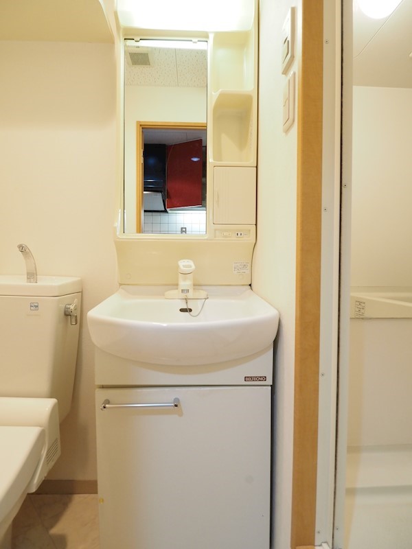 洗面設備　シャンプードレッサー