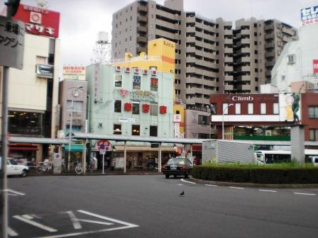 コンビニ　デイリーヤマザキ 稲毛駅前店（コンビニ）まで517m