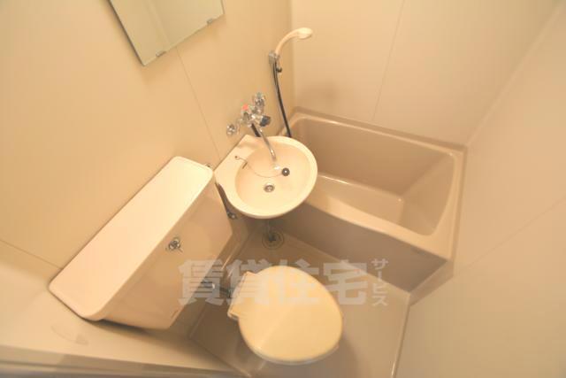 バス・シャワールーム