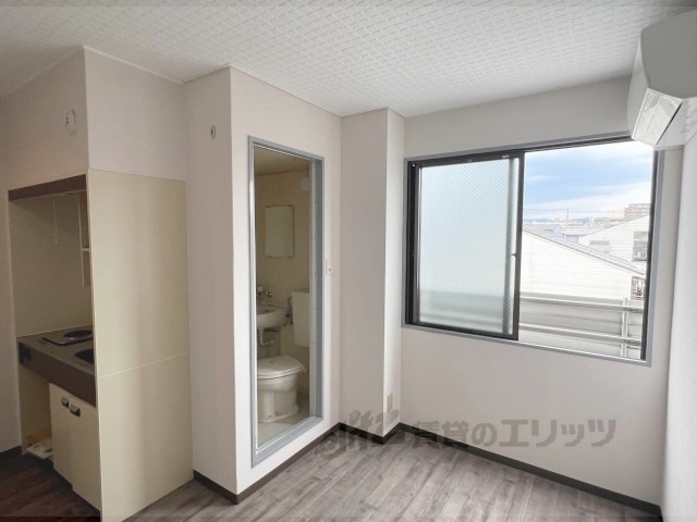 居室・リビング　居室