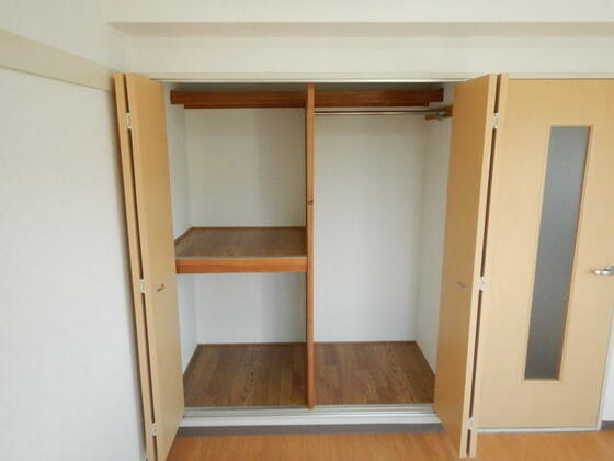 収納　クローゼット