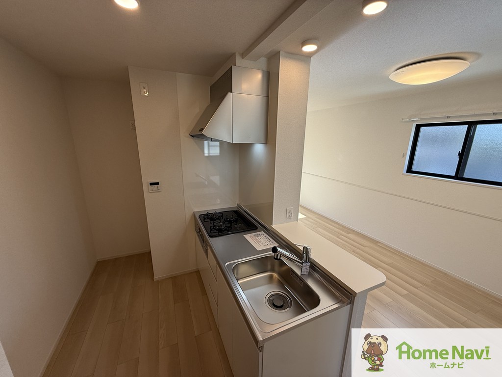 バス・シャワールーム　浴室乾燥機・追い焚き 付きの一坪お風呂。