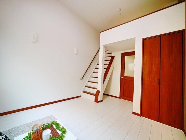 居室・リビング　★お問い合わせは、地域密着のタウンハウジングまで★