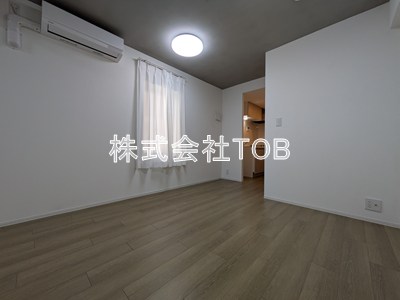 居室・リビング　8.7帖