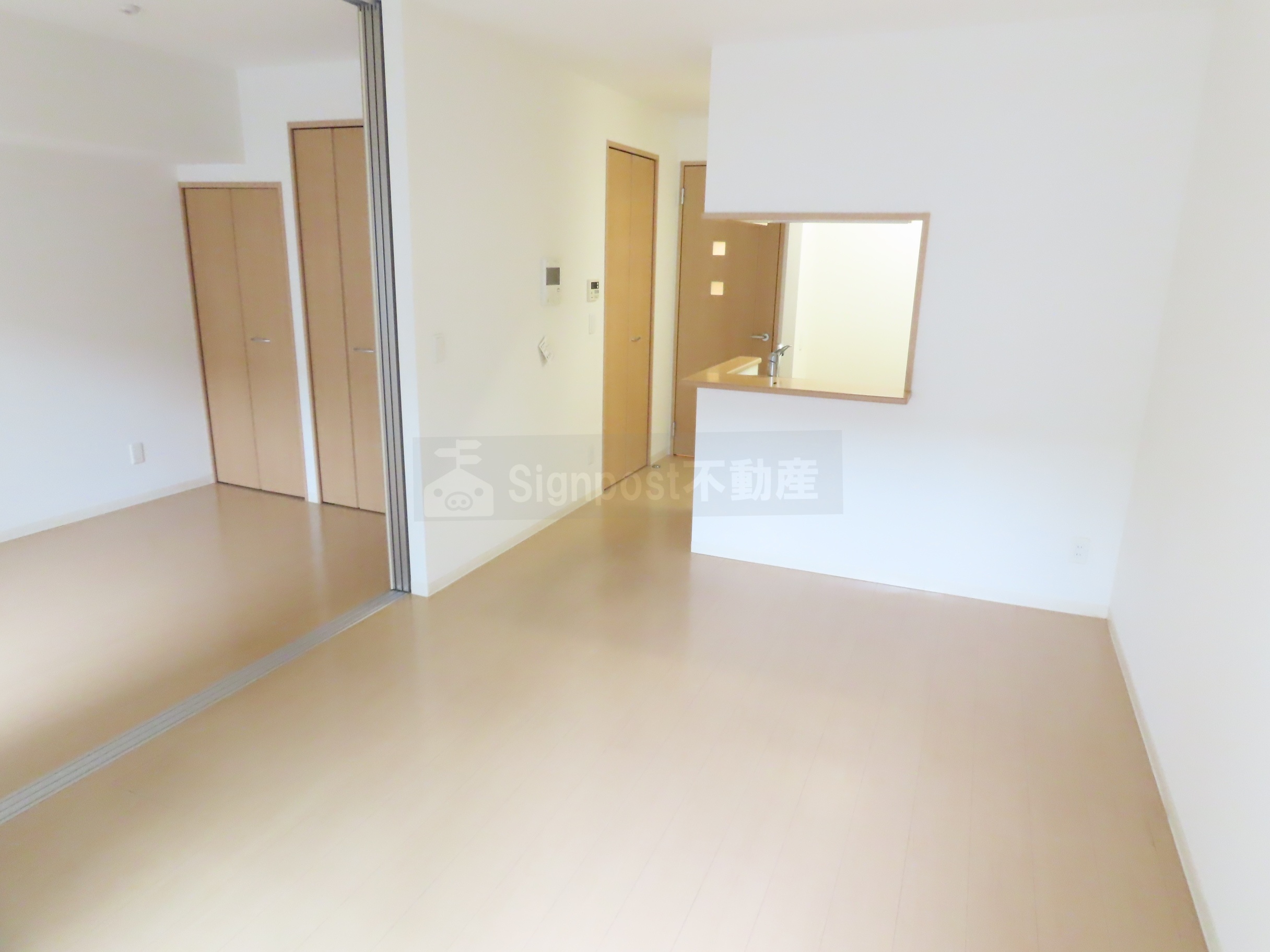 居室・リビング　10.5帖のLDK☆