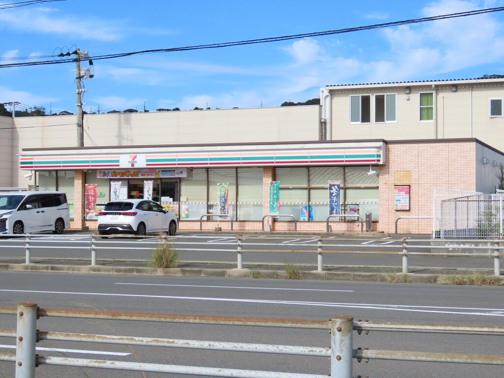 コンビニ　セブンイレブン長崎畝刈町店（コンビニ）まで1176m