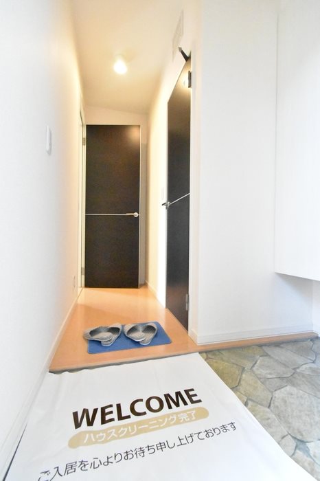 玄関　シューズボックス付き玄関は清潔感あります