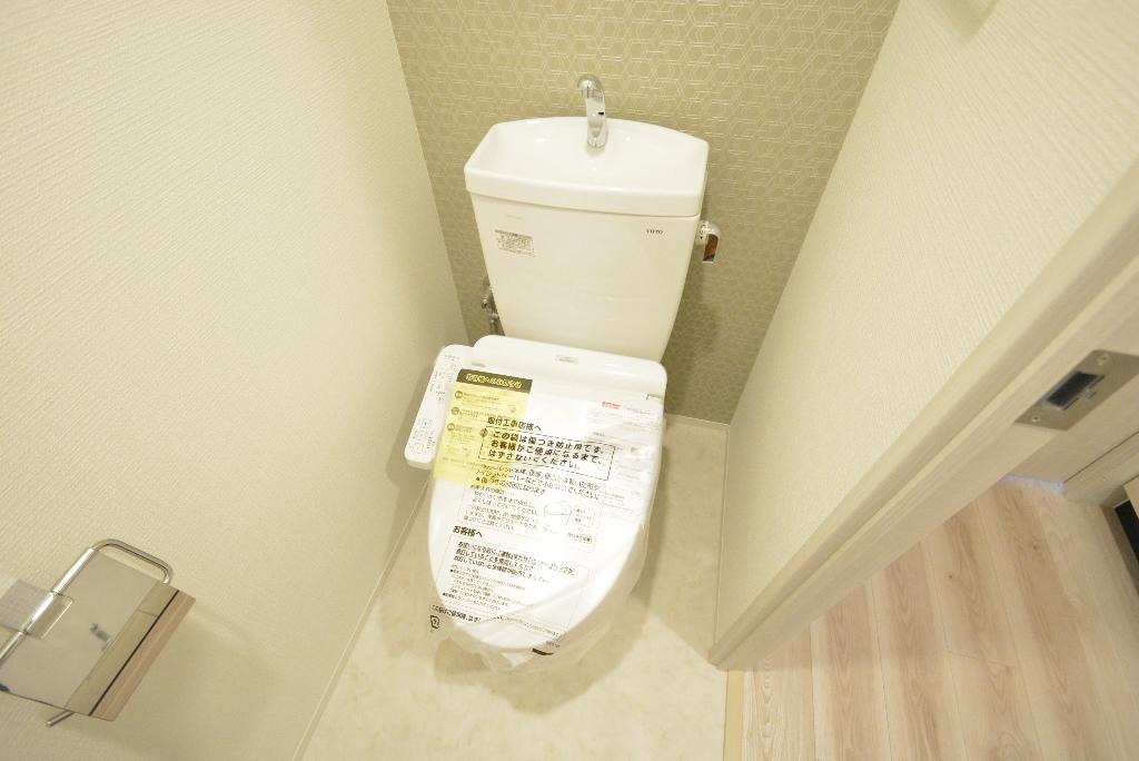 トイレ　シャワー付トイレ