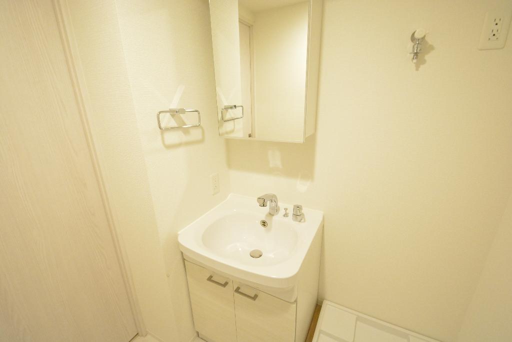 洗面設備　洗髪洗面化粧台