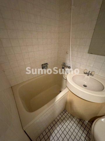 バス・シャワールーム　お風呂です