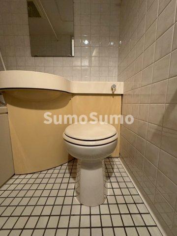 トイレ　清潔感のあるトイレです