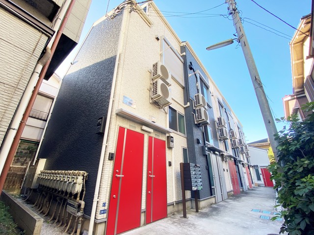 建物外観　スタイリッシュな外観は男女問わず人気です！