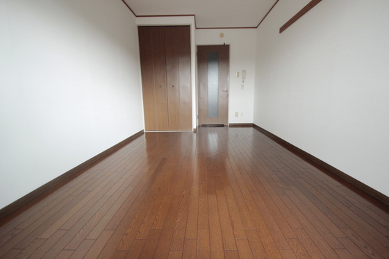 居室・リビング　※現況優先