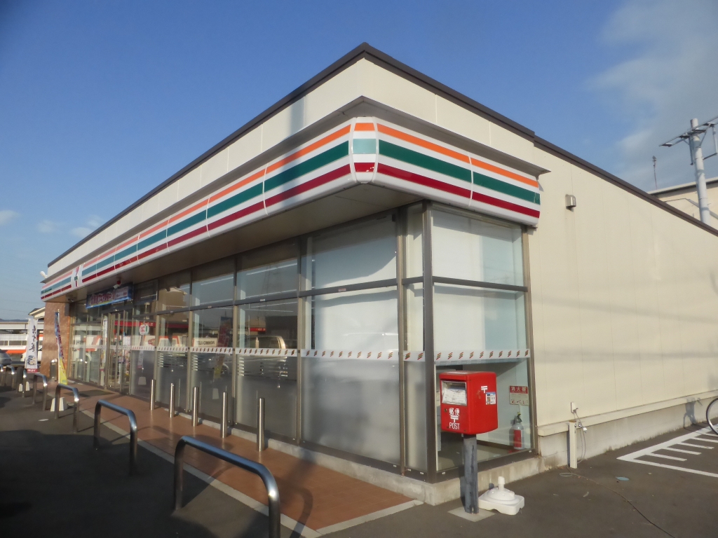 コンビニ　セブンイレブン 西尾道光寺町店（コンビニ）まで851m