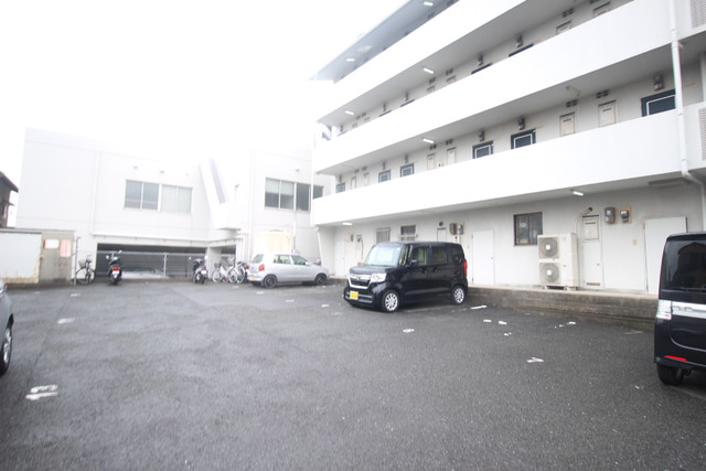 駐車場　☆駐車場☆