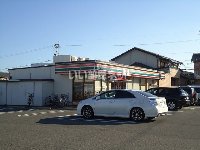コンビニ　セブンイレブン 西尾口東店（コンビニ）まで541m