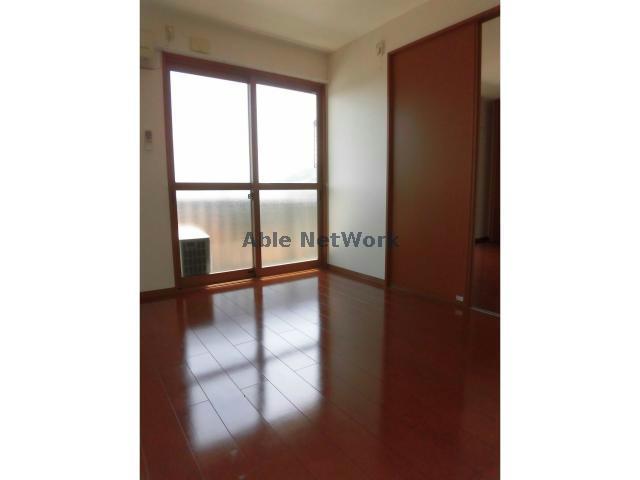 居室・リビング　洋室1