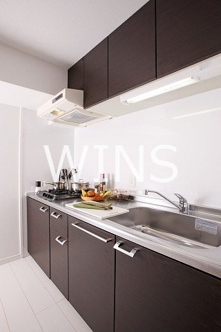 キッチン　別部屋参考写真です