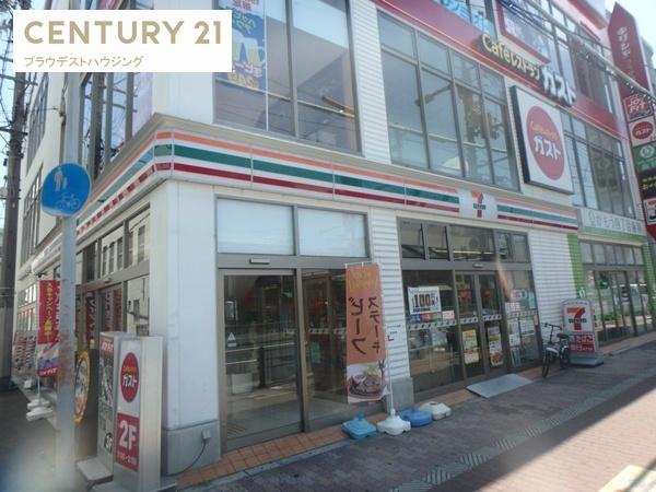 コンビニ　セブンイレブン地下鉄蒲生4丁目駅前店（コンビニ）まで569m