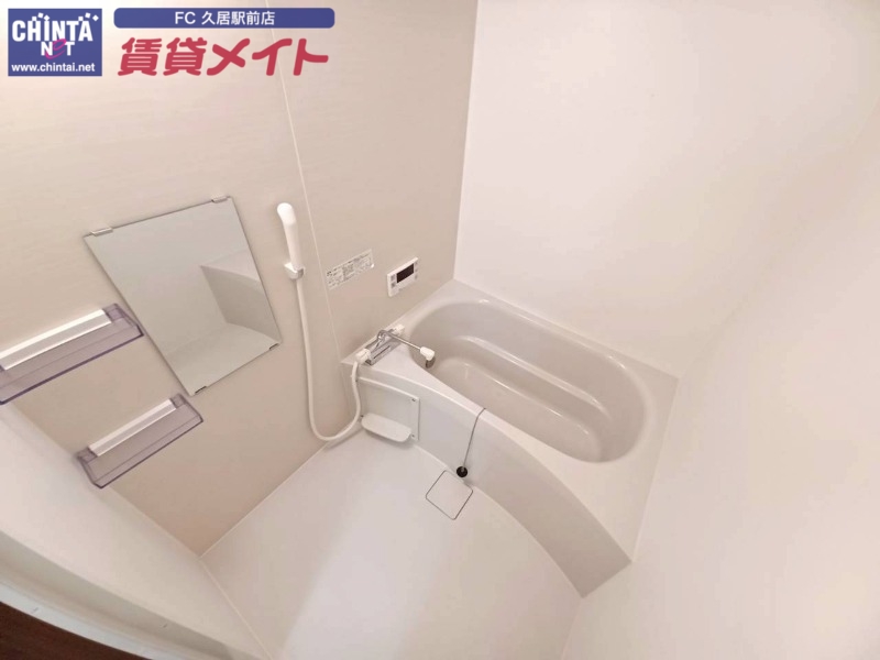 バス・シャワールーム　別部屋参考写真です。