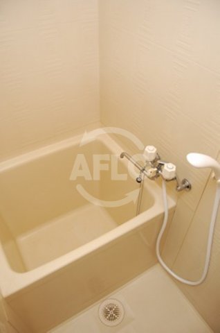 バス・シャワールーム　フレール西田辺　風呂