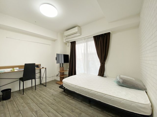 居室・リビング　明るい色調の室内です