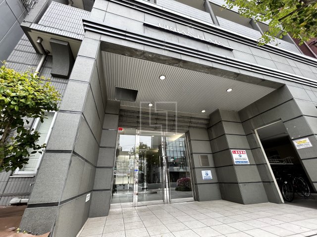 エントランス　アーバンフラッツ上町　エントランス