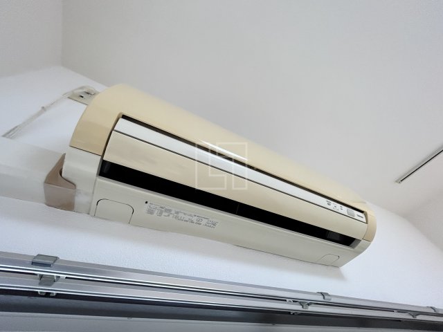 その他設備　アーバンフラッツ上町　エアコン